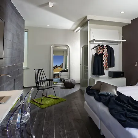 Szálloda Metropolitan Bologna