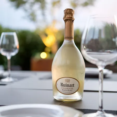 Metropolitan Hotel 4*