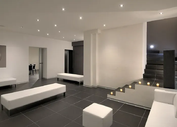 Metropolitan Hotel Bolonia